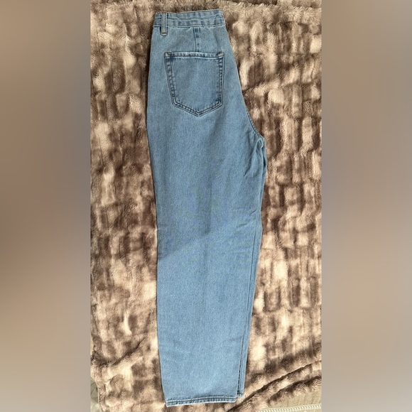 Forever 21 jeans, size 27 - Picture 3 of 14